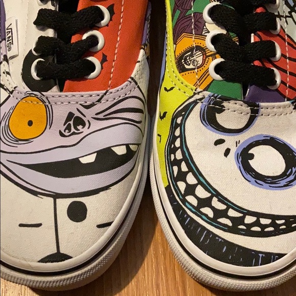 **SOLD** Nightmare Before Christmas Vans - Picture 4 of 8